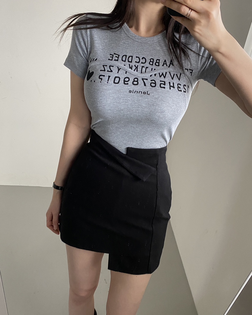JENNIE東大門代購女士新款時尚真品推薦休閑人氣25春夏職業T恤JENNIE/VENEFITT恤