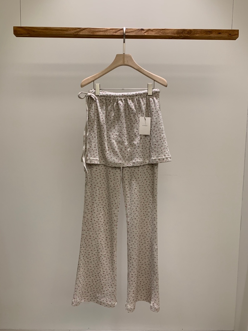 A P-STUDIO韓國直郵女裝新品真品人氣職業25春夏打底褲鯊魚褲A P-STUDIO打底褲/鯊魚褲圖色2
