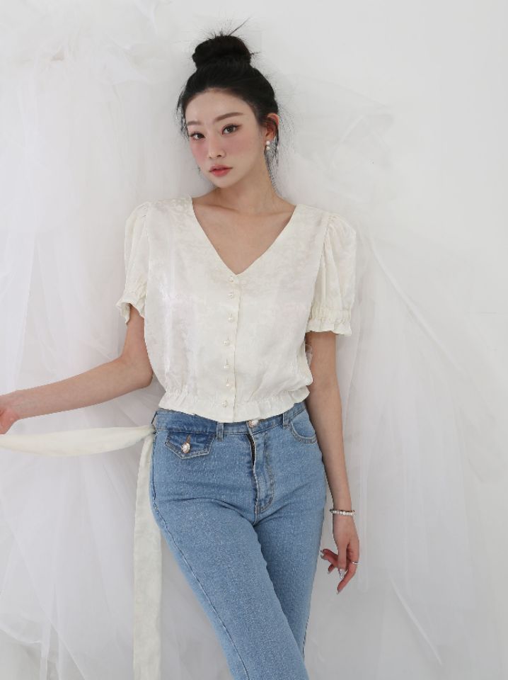 CHARLES THE SECOND東大門代購女裝新款熱賣襯衫蕾絲衫含脖帶CHARLES THE SECOND/CHEAP-CHIC襯衫/蕾絲衫