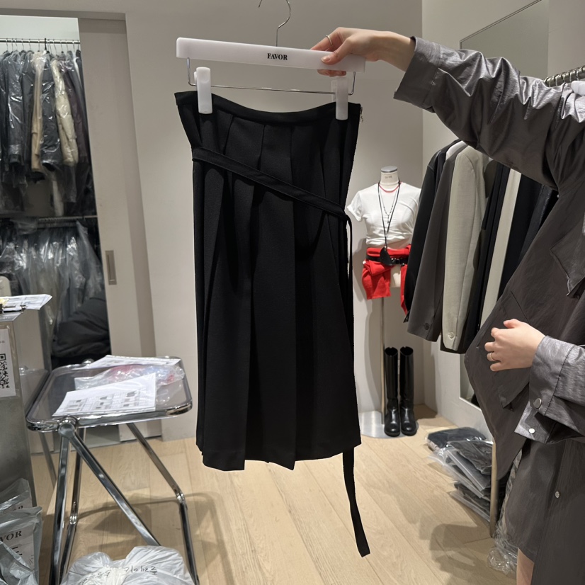 FAVOR-P韓國直郵女裝新品熱賣職業推薦真品人氣長裙含腰帶FAVOR長裙圖色2