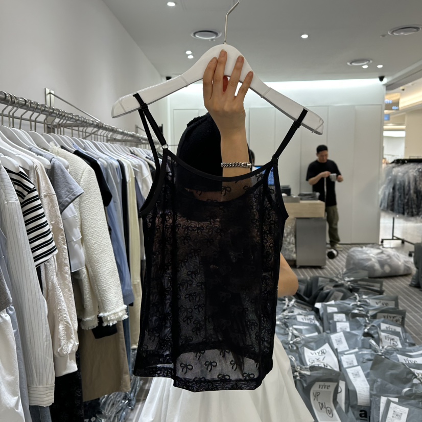 VIVE韓國直郵㊣東大門實拍女裝新品人氣時尚吊帶背心不含內搭VIVE吊帶/背心圖色2