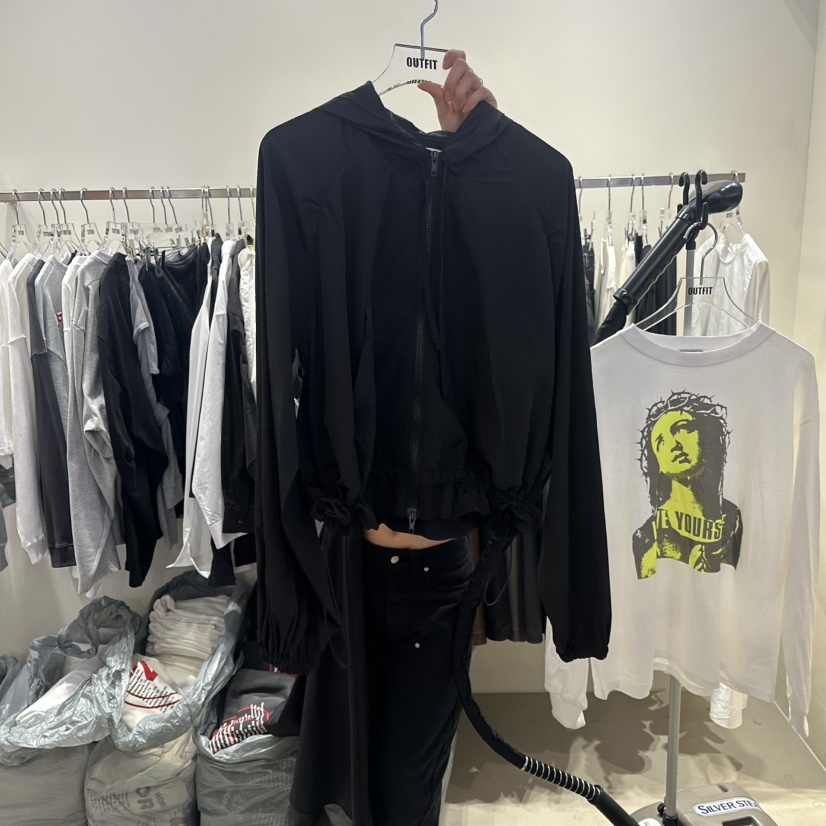 OUTFIT韓國直郵㊣東大門實拍女裝新品熱賣推薦時尚25春夏衛衣OUTFIT衛衣