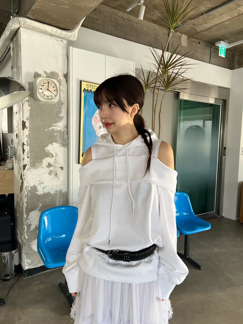 SOLAR韓國㊣直郵東大門代購女裝新品休閑熱賣推薦人氣時尚衛衣SOLAR衛衣