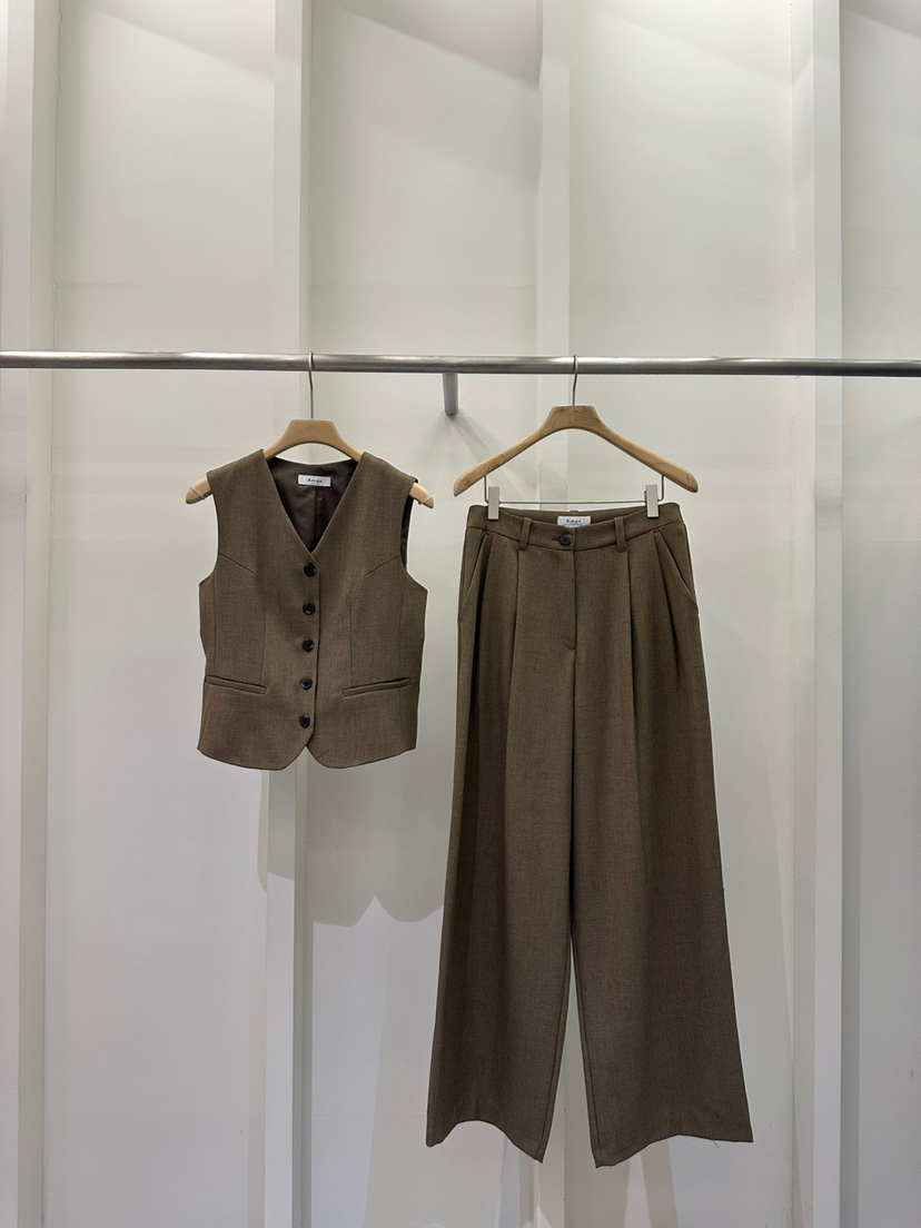 AMON東大門直郵女裝新品真品推薦職業休閑25春夏人氣時尚套裝AMON套裝圖色3