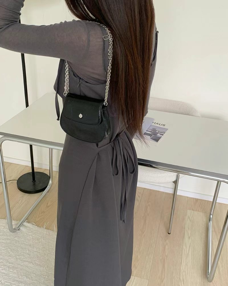 AWESOME-TB1東大門代購女士新款熱賣25春夏連衣裙不含內搭AWESOME-TB1連衣裙
