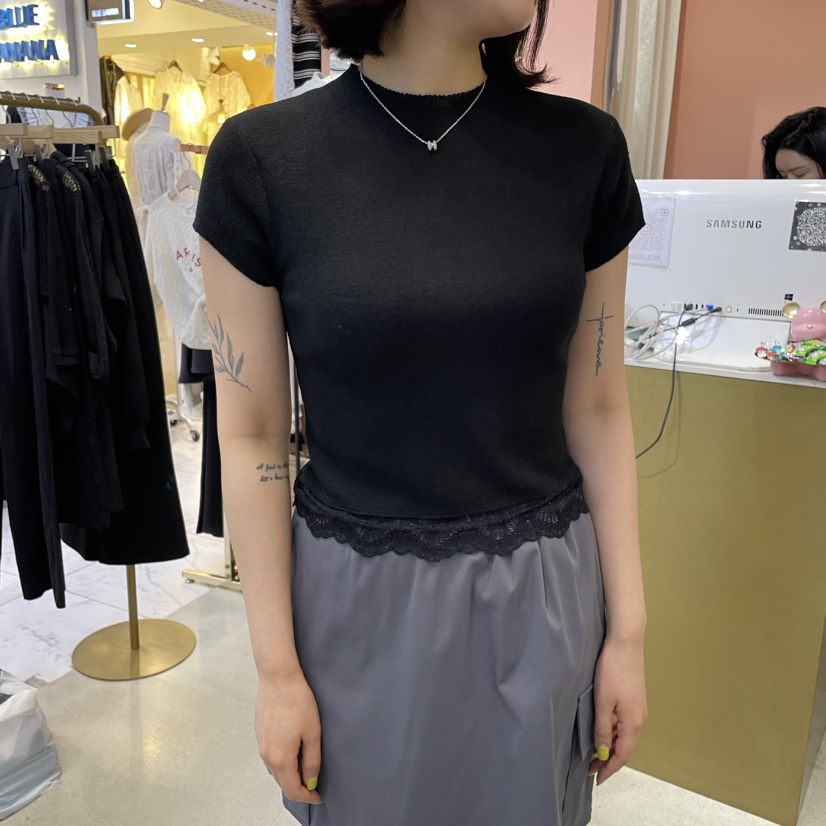 MARILYN韓國直郵㊣東大門實拍女裝新款熱賣休閑時尚T恤蕾絲MARILYNT恤圖色3