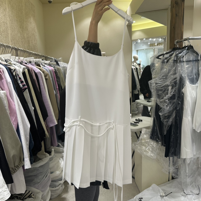 REFLAT東大門實拍女士新品推薦職業真品熱賣時尚連衣裙含腰繩REFLAT連衣裙圖色1