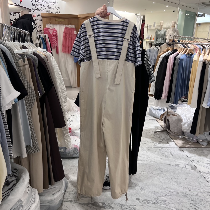 URBANE cloth韓國直郵女士新品推薦人氣熱賣休閑時尚背帶褲URBANE cloth背帶褲