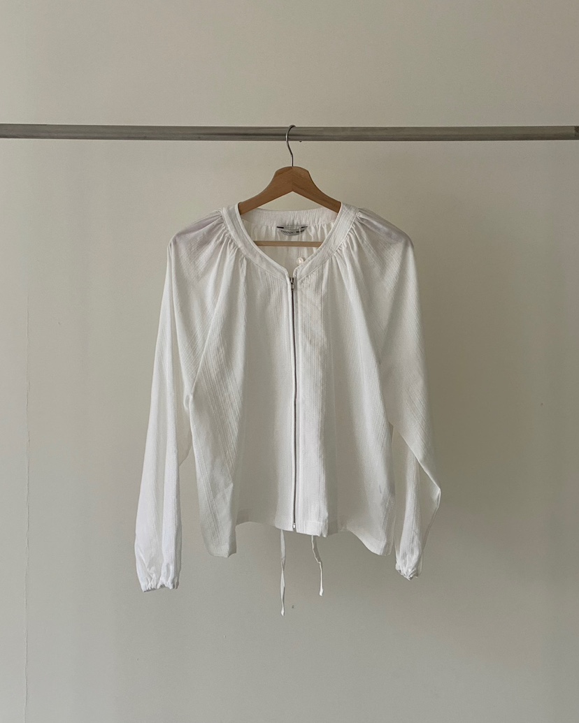 WALNUT/TAEJOON韓國代購女士新品職業推薦熱賣襯衫蕾絲衫拉鏈Walunt/TAEJOON襯衫/蕾絲衫