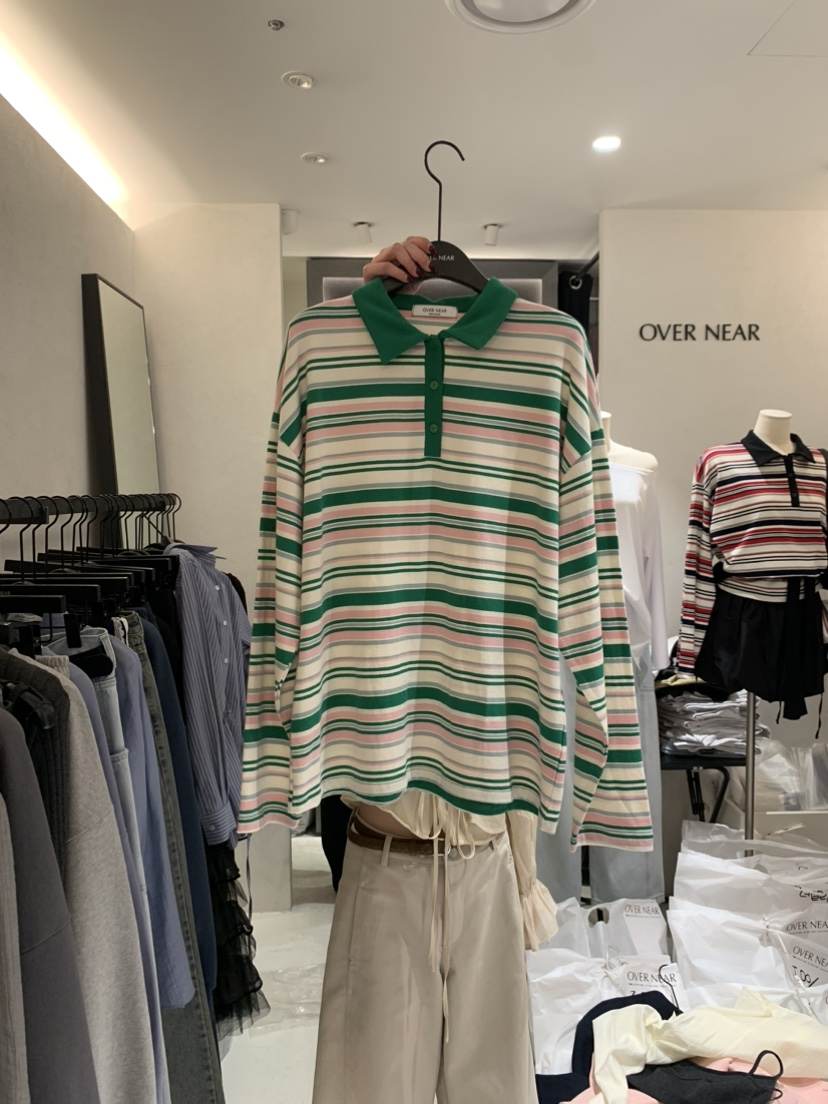 OVER NEAP東大門實拍女士新品時尚推薦真品人氣職業25春夏衛衣OVER NEAR衛衣