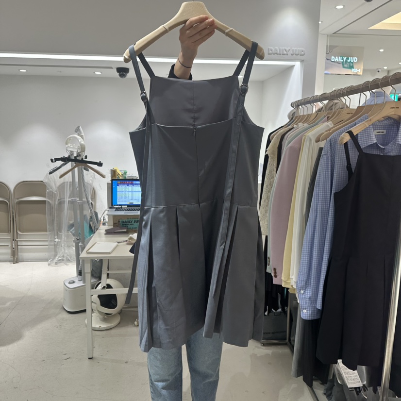 DAILYJUD東大門直郵女裝新品熱賣人氣真品時尚休閑推薦連衣裙CONNAUGHT連衣裙