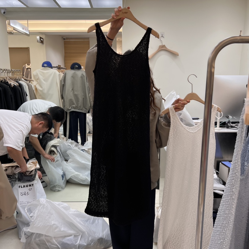 FLAUNT東大門實拍女裝新品人氣熱賣25春夏時尚休閑職業連衣裙FLAUNT連衣裙圖色2