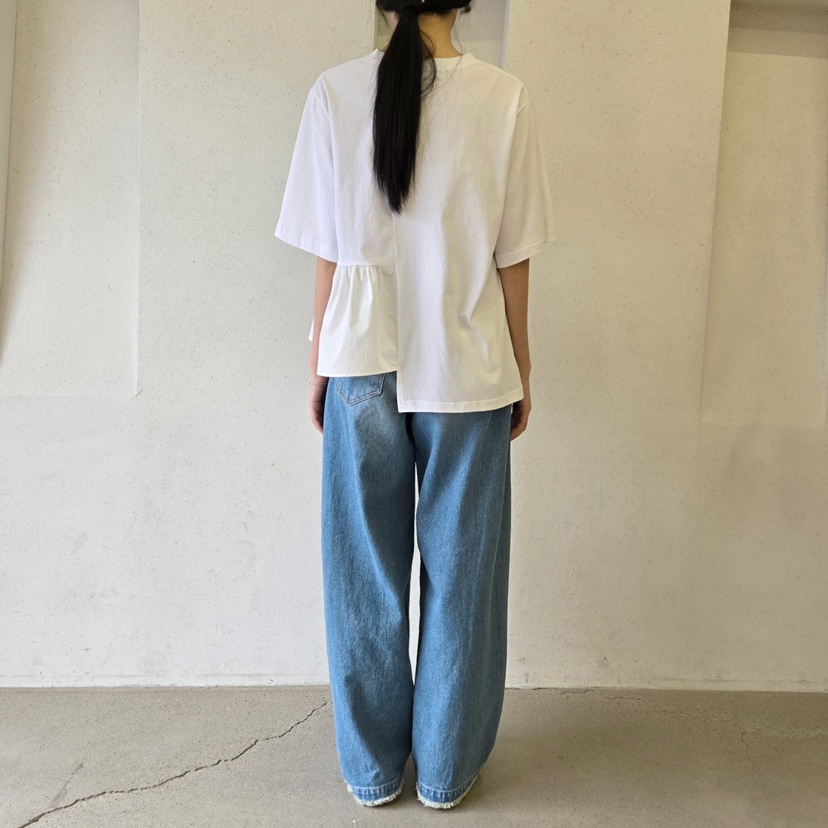 LA BLOOM韓國直郵女裝新款人氣真品時尚推薦25春夏熱賣T恤La BloomT恤
