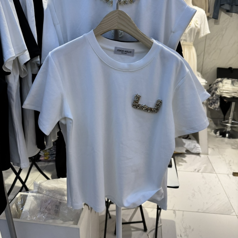 COCO HOLIC韓國直郵女士新款時尚推薦熱賣職業25春夏T恤口袋COCO HOLICT恤圖色1