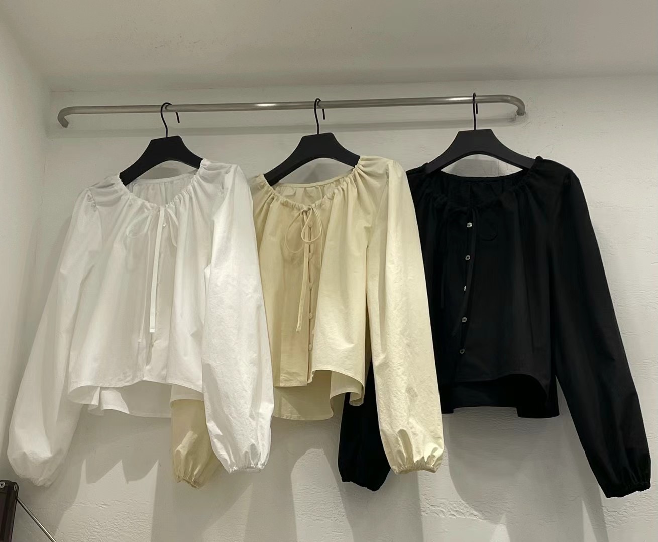 POETE-OT東大門直郵女裝新品熱賣推薦真品25春夏襯衫蕾絲衫POETE襯衫/蕾絲衫圖色2左二色