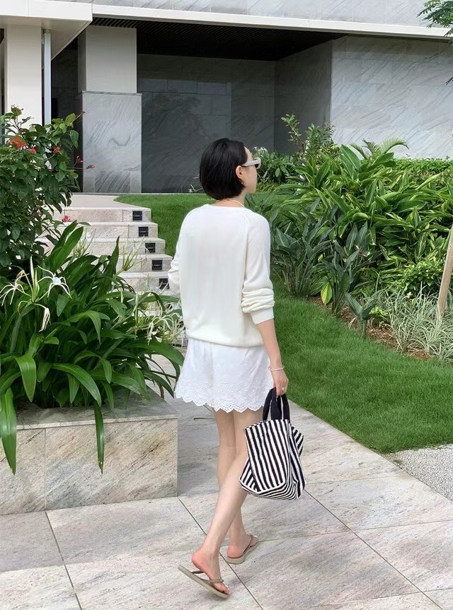 POETE-OT東大門直郵女士新品25春夏推薦職業時尚真品短褲蕾絲POETE短褲