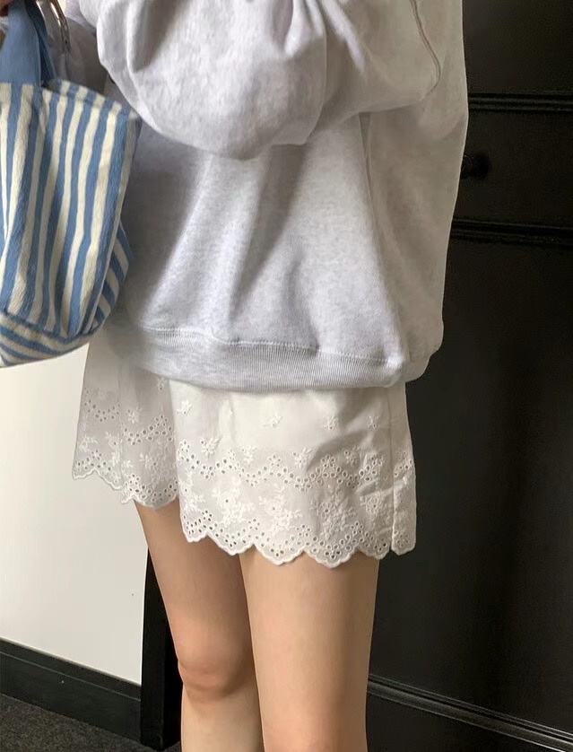 POETE-OT東大門直郵女士新品25春夏推薦職業時尚真品短褲蕾絲POETE短褲