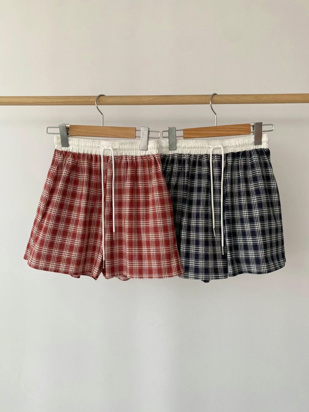 POETE-OT韓國㊣直郵東大門代購女裝新款休閑熱賣職業短褲格紋POETE短褲圖色2左二色
