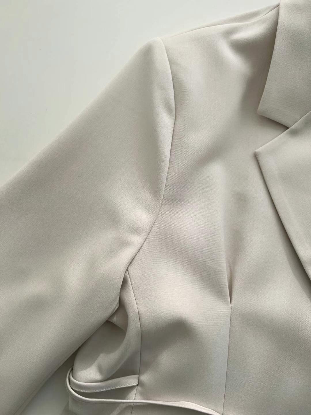 RUNWAY直郵韓國代購㊣女裝新品25春夏人氣職業推薦夾克含腰繩RUNWAY-OT夾克