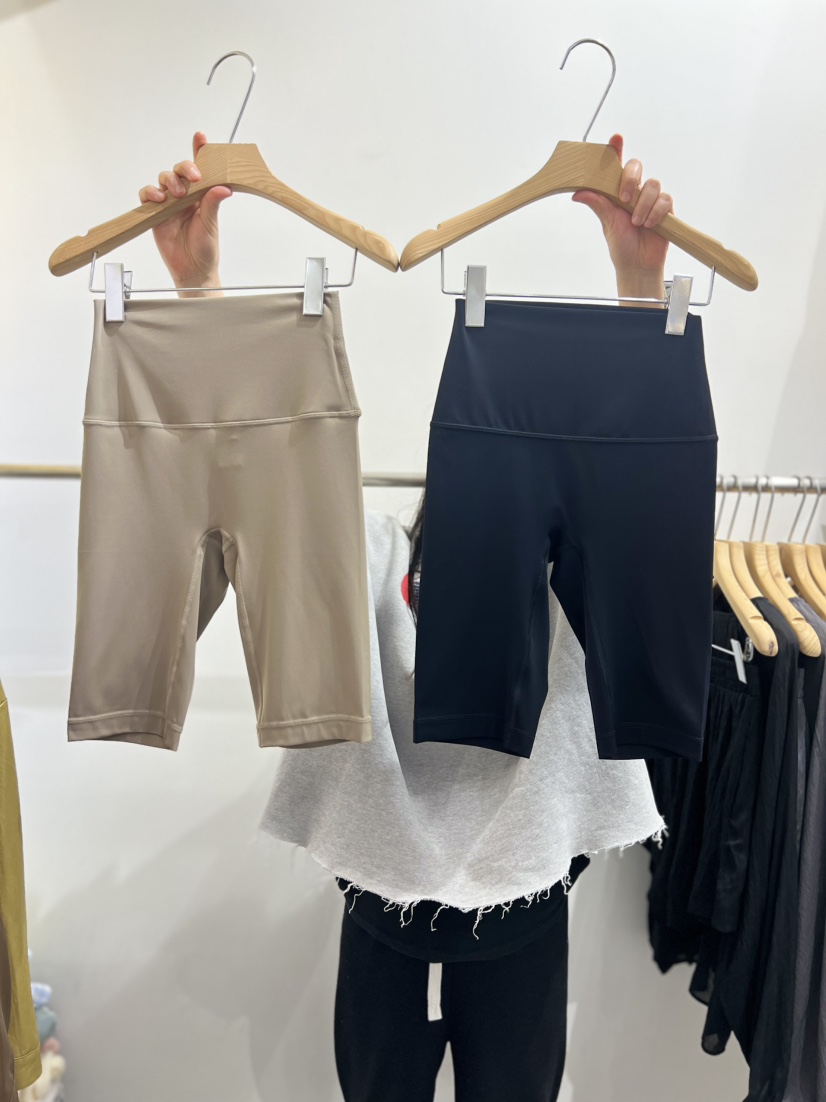 OLA直郵韓國代購㊣女裝新品熱賣25春夏休閑人氣打底褲鯊魚褲mellor/OLA打底褲/鯊魚褲