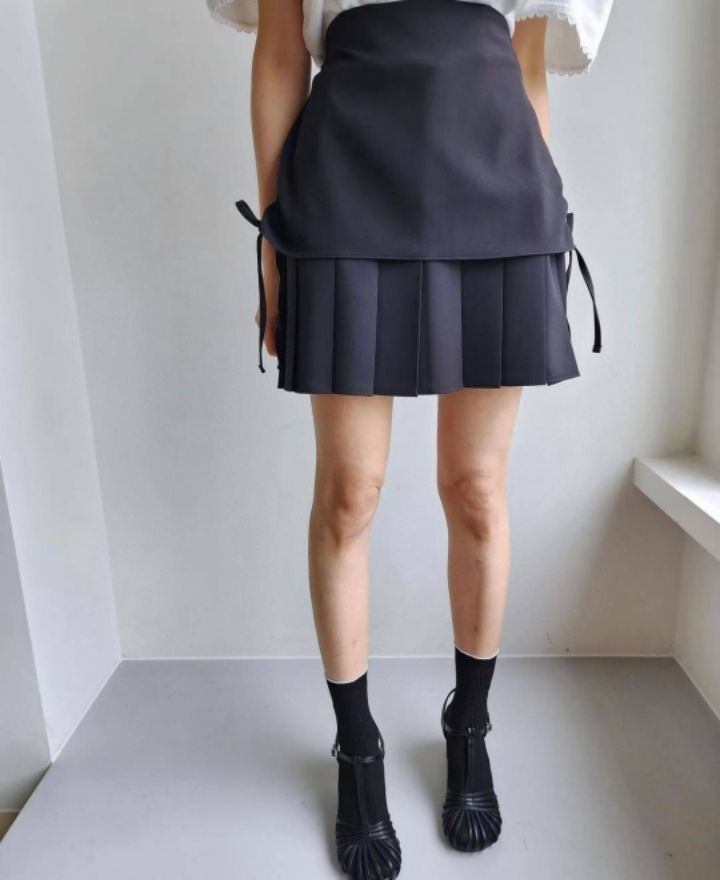 FEMME直郵韓國代購㊣女裝新款人氣時尚推薦職業25春夏休閑短裙FEMME短裙