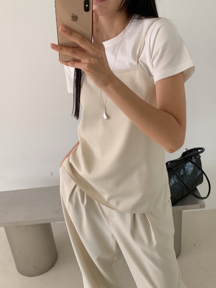 GOYOU韓國直郵㊣女裝新款時尚推薦人氣休閑25春夏職業吊帶背心de goyou吊帶/背心