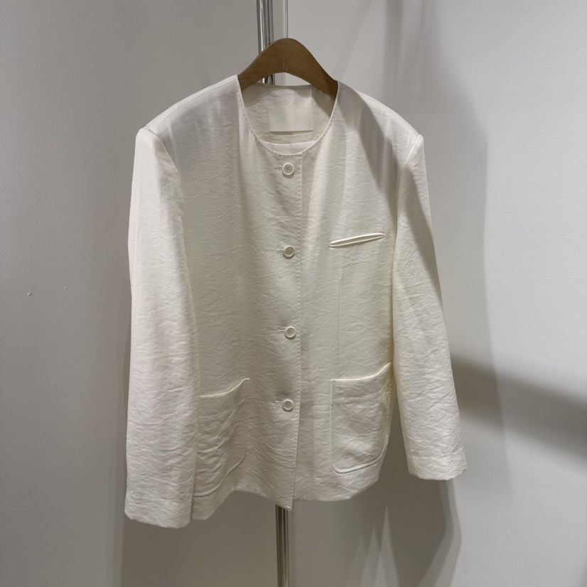 ART IS OVER直郵韓國代購㊣女裝新款推薦時尚職業熱賣夾克ART IS OVER夾克圖色2