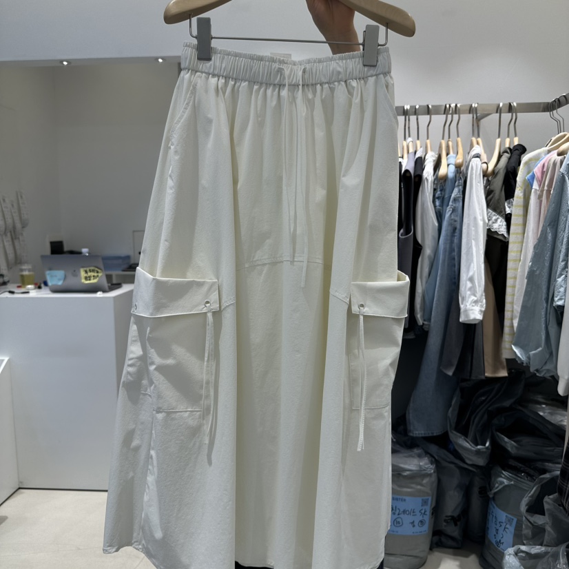 RICH SISTER韓國直郵㊣東大門實拍女裝新品人氣25春夏長裙口袋RICH SISTER長裙圖色1