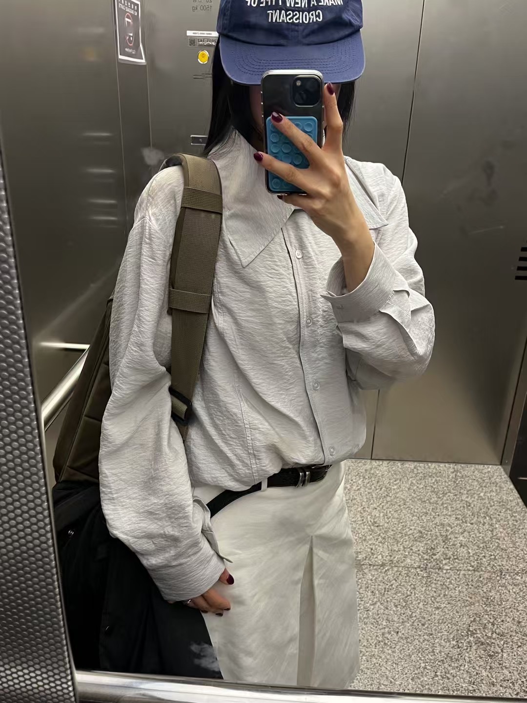 AVID韓國代購女士新款時尚真品職業推薦人氣熱賣襯衫蕾絲衫AVID襯衫/蕾絲衫圖色2