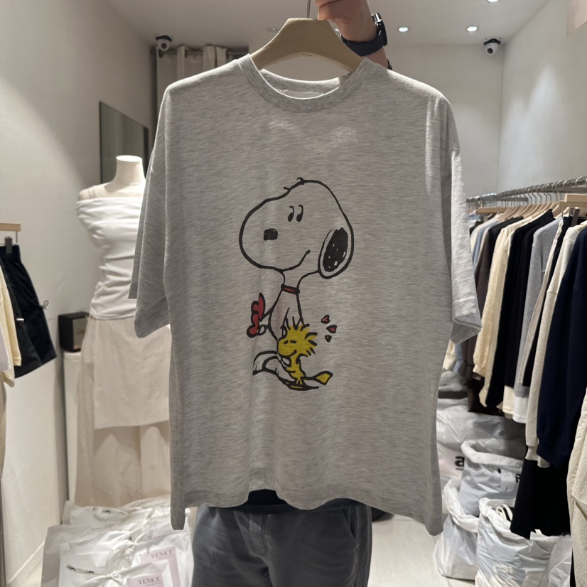 VENICE韓國㊣直郵東大門代購女裝新品推薦休閑人氣T恤史努比VENICET恤圖色3