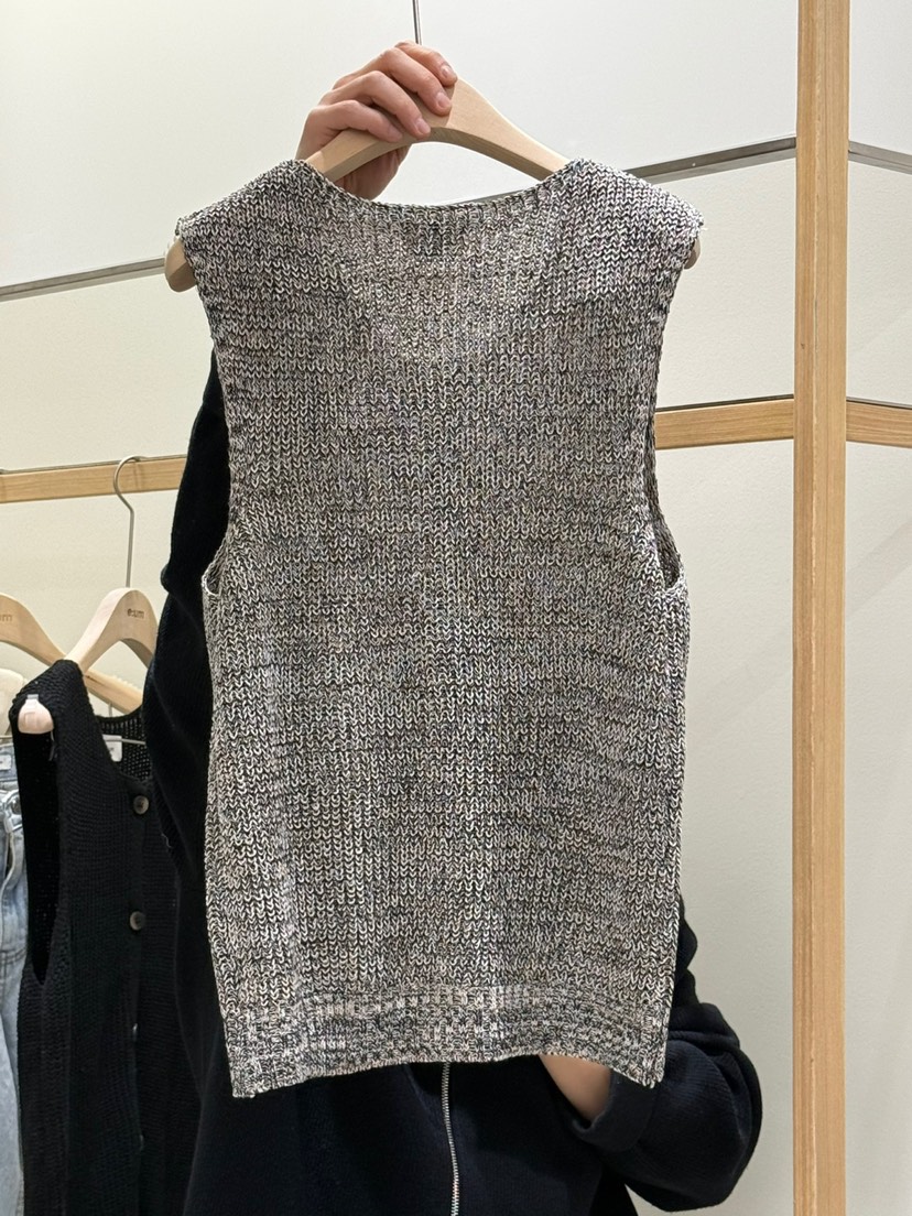 EUM直郵韓國代購㊣女裝新款時尚休閑職業人氣推薦熱賣25春夏馬甲EUM馬甲