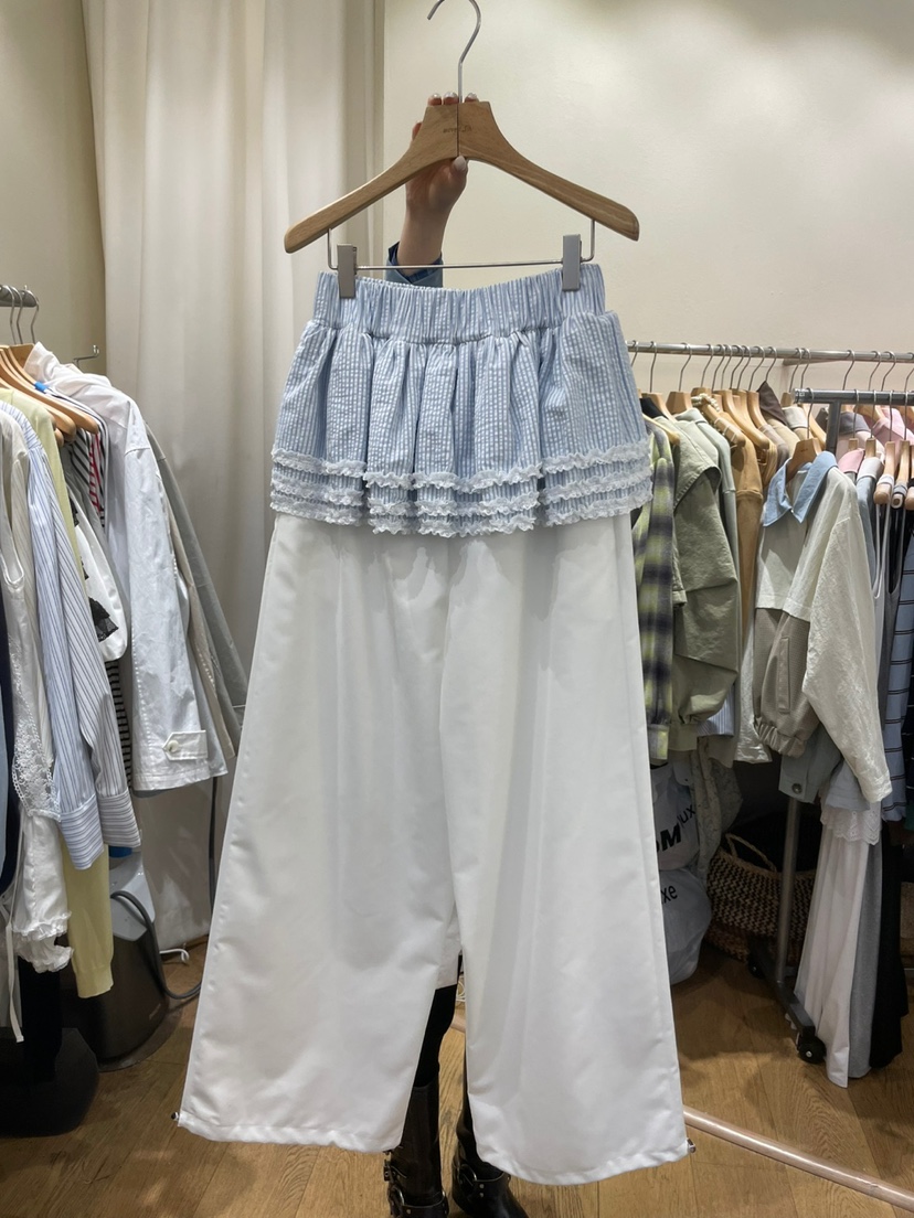 AUVERFIT韓國㊣直郵東大門代購女裝新品時尚人氣裙褲荷葉邊AUVERFIT裙褲圖色1