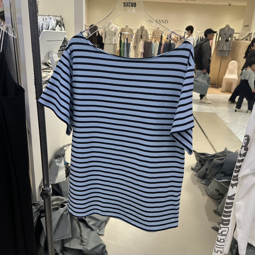 OUTFIT韓國直郵㊣東大門實拍女裝新品推薦時尚熱賣休閑人氣T恤OUTFITT恤