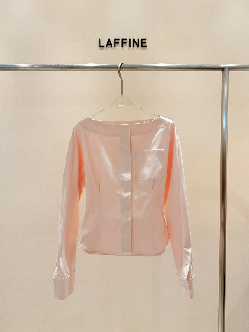 LAFFINE-P韓國直郵㊣東大門實拍女裝新款熱賣職業襯衫蕾絲衫LAFFINE-P襯衫/蕾絲衫圖色2