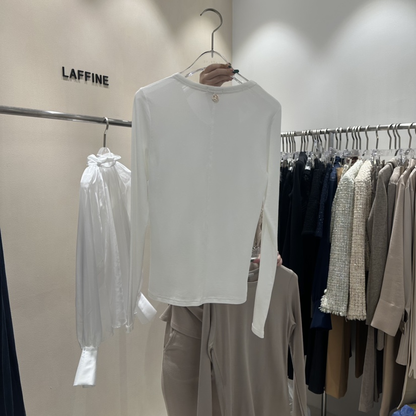 LAFFINE-P韓國直郵㊣女裝新品人氣職業熱賣休閑長袖T恤天絲LAFFINE-P長袖T恤