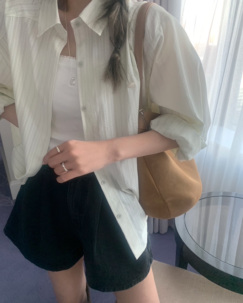 MELLOUNGE-멜라운지-T韓國直郵女士新款休閑推薦襯衫蕾絲衫MELLOUNGE-T襯衫/蕾絲衫