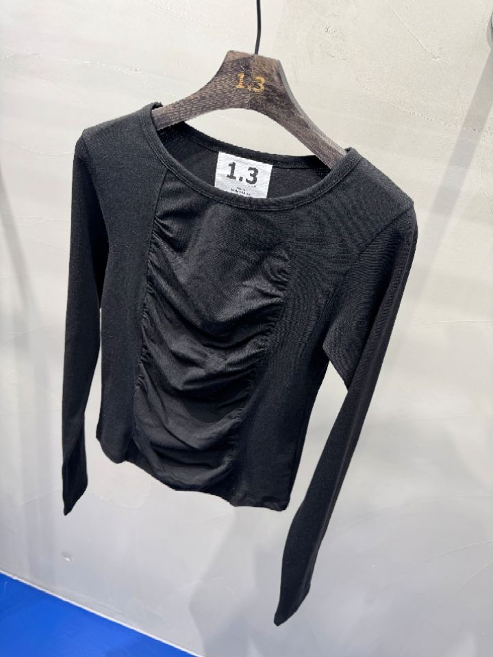 1.3東大門直郵女士新款真品推薦職業25春夏時尚熱賣長袖T恤1.3長袖T恤