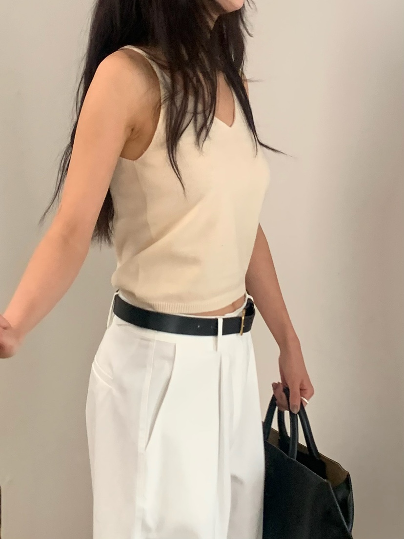 BLEECKER東大門直郵女裝新品休閑推薦職業熱賣25春夏吊帶背心BLEECKER吊帶/背心