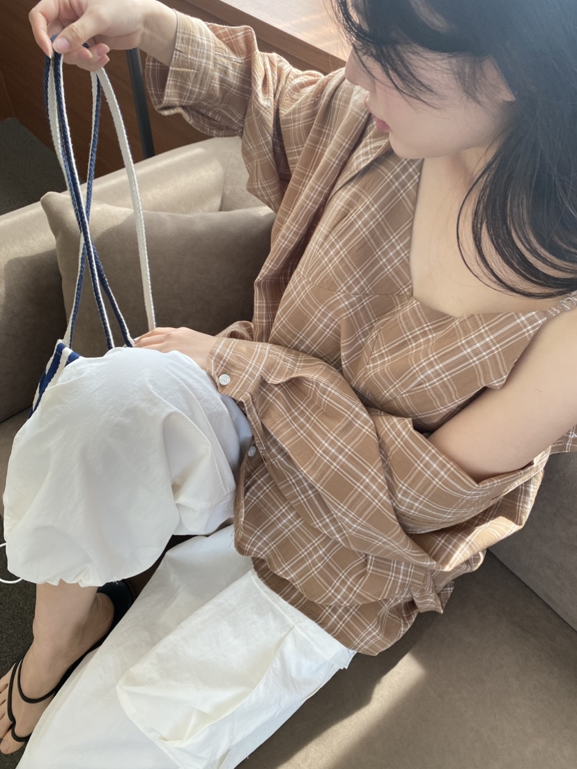 N BROWN韓國直郵女士新品時尚熱賣推薦襯衫蕾絲衫不含內搭N BROWN襯衫/蕾絲衫