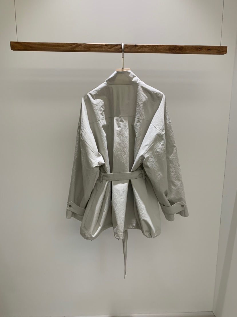 A P-STUDIO東大門實拍女士新款時尚真品職業休閑夾克含腰帶A P-STUDIO夾克