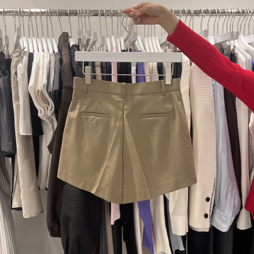 UNDERSTANDING東大門實拍女士新款時尚人氣真品休閑職業短褲UNDERSTANDING短褲