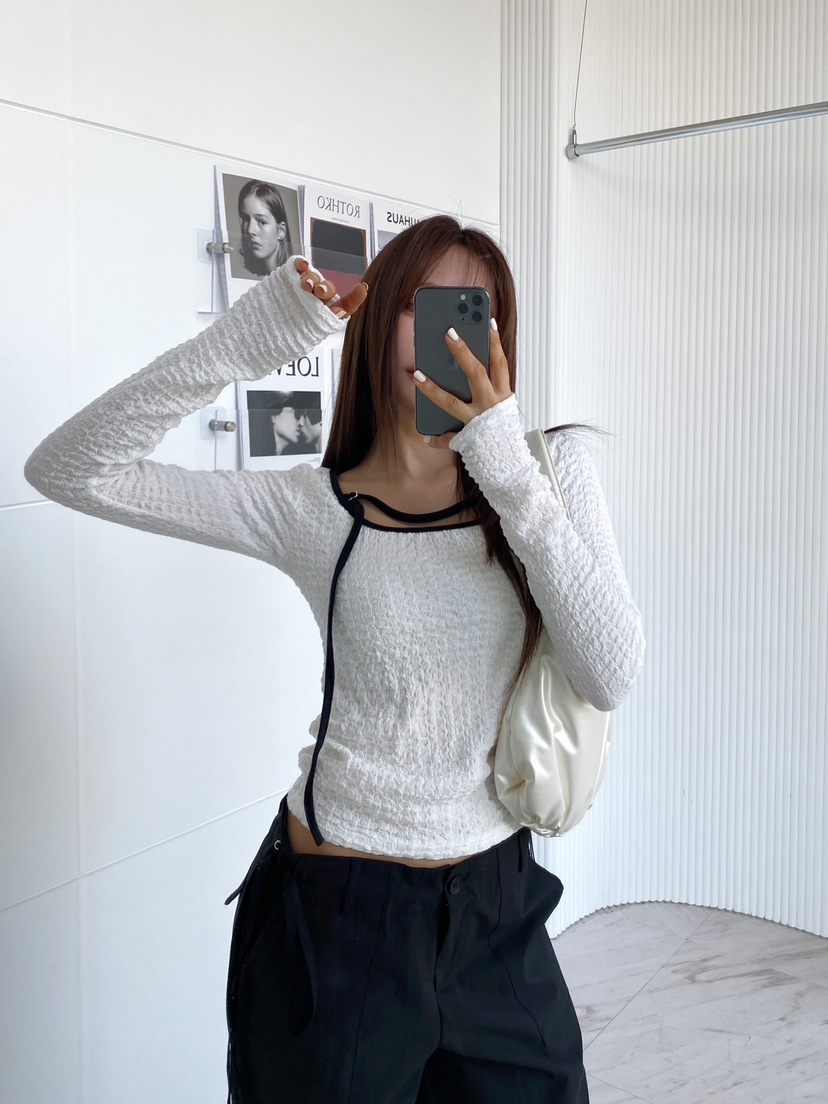 CLOTH韓國㊣直郵東大門代購女裝新款時尚休閑人氣熱賣長袖T恤CLOTH長袖T恤