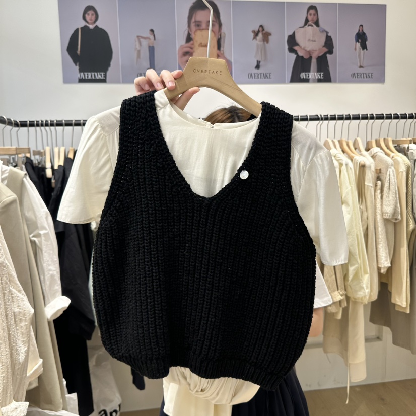 OVERTAKE韓國直郵㊣東大門實拍女裝新品人氣吊帶背心不含內搭OVERTAKE吊帶/背心圖色2