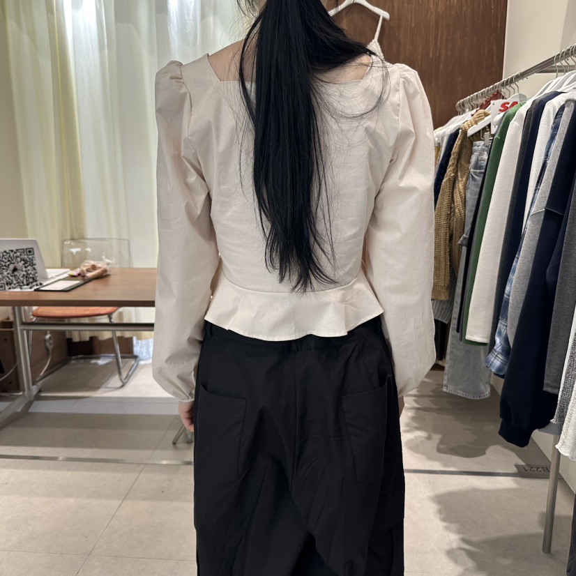 BUCKLE直郵韓國代購㊣女裝新品熱賣休閑人氣襯衫蕾絲衫褶皺BUCKLE襯衫/蕾絲衫