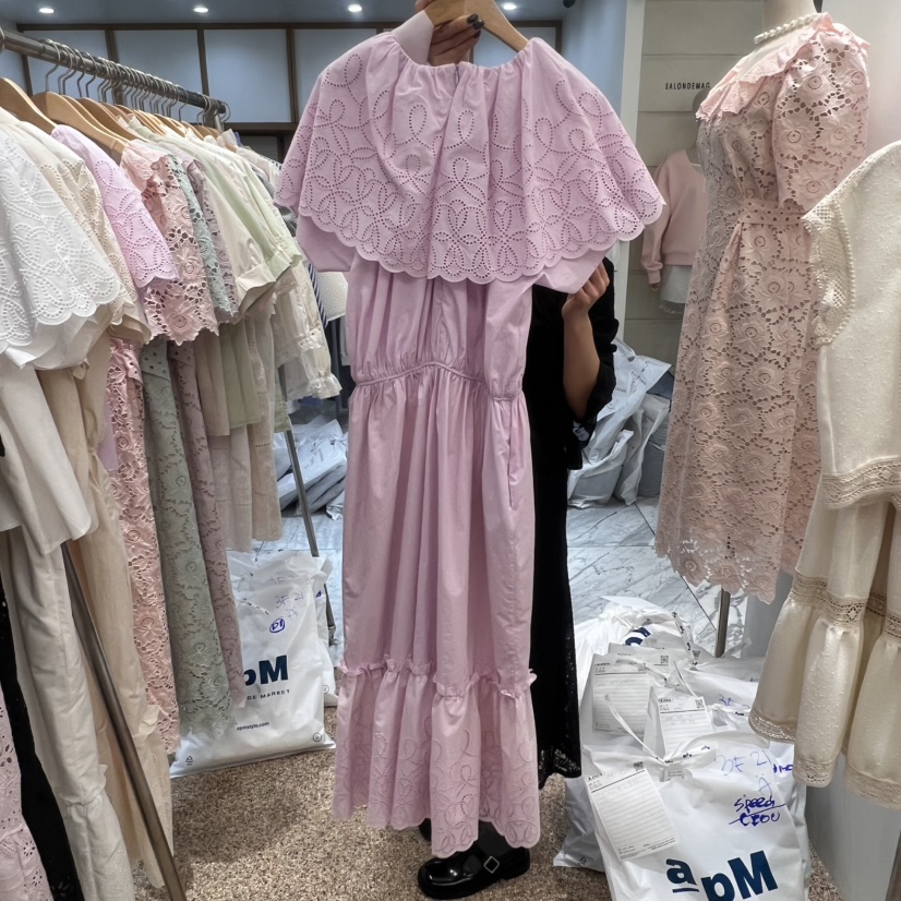 A東大門直郵女士新品真品推薦25春夏職業人氣連衣裙含脖帶斗篷A STORE連衣裙