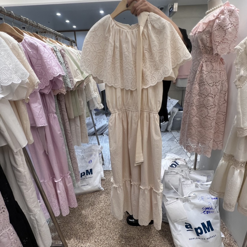 A東大門直郵女士新品真品推薦25春夏職業人氣連衣裙含脖帶斗篷A STORE連衣裙圖色2