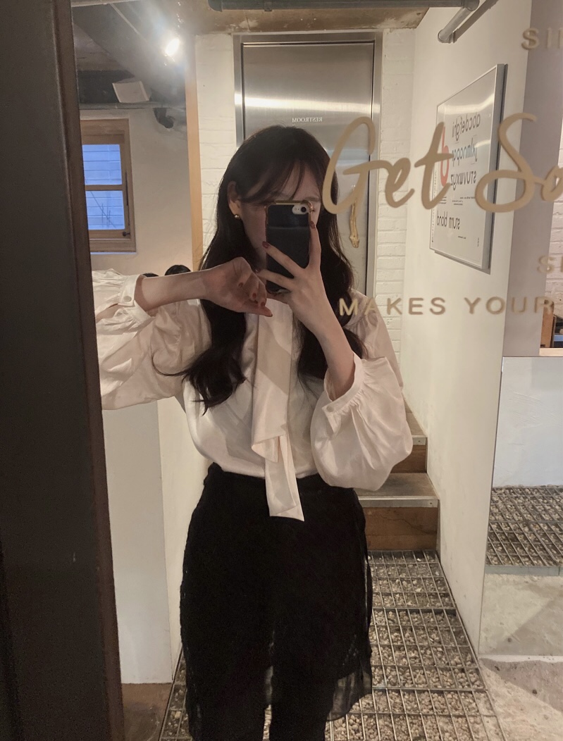 LETAILOR東大門直郵女士新品推薦人氣熱賣襯衫蕾絲衫含脖帶LETAILOR襯衫/蕾絲衫
