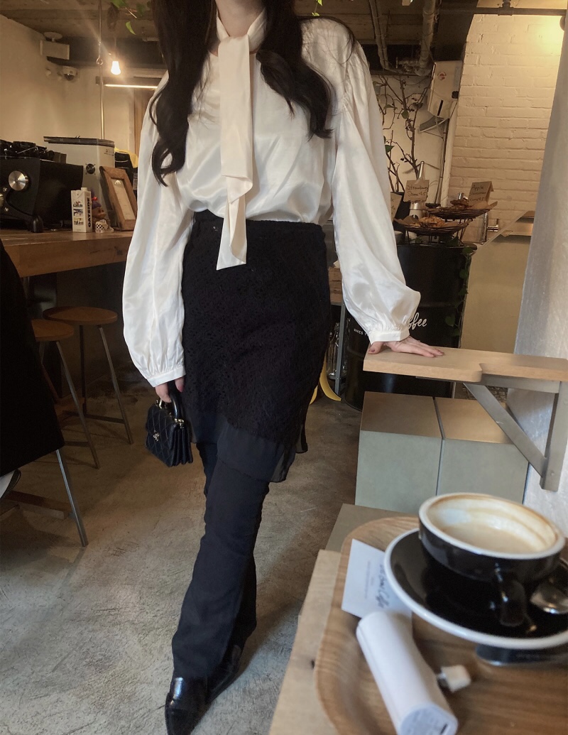 LETAILOR東大門直郵女士新品推薦人氣熱賣襯衫蕾絲衫含脖帶LETAILOR襯衫/蕾絲衫