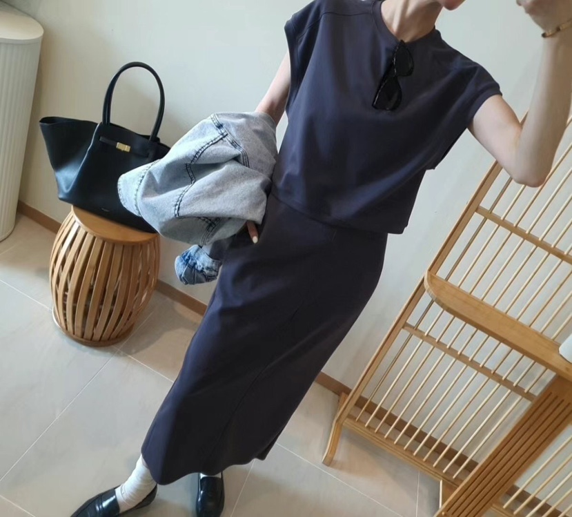 GENTLE B韓國代購女士新品時尚人氣25春夏熱賣推薦職業長裙GENTLE B長裙