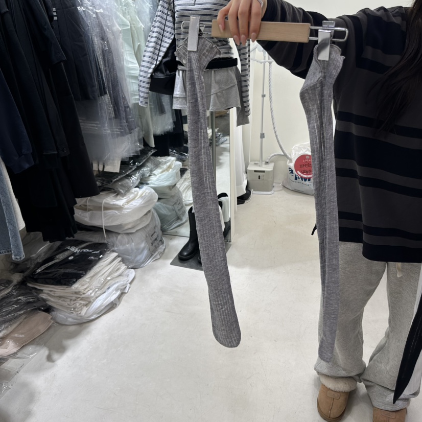 ASHTOE韓國直郵㊣東大門實拍女裝新品時尚25春夏人氣職業襪子ASHTOE襪子圖色3